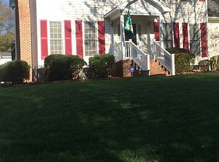 123 Legrae Ln, Taylors, SC 29687