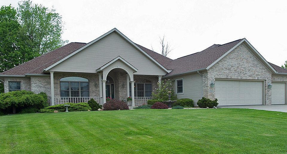 1st image of 5406 Sweet Briar Dr