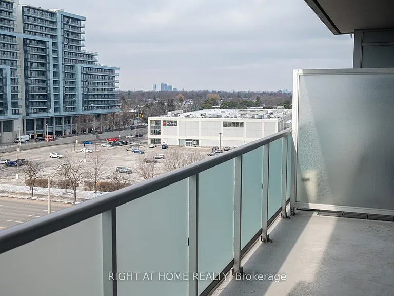 7 Kenaston Gdns #616 — Photo 17