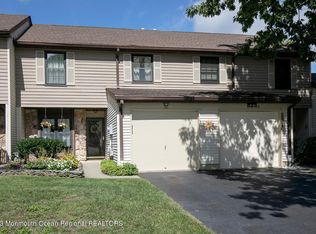 78 Horseshoe Ct, Oceanport, NJ 07757