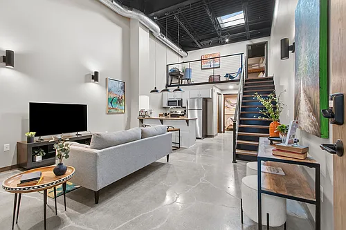 City Center Lofts Photo 1
