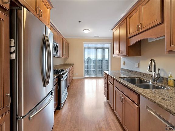 2nd image of 89 Hunt Club Dr #89