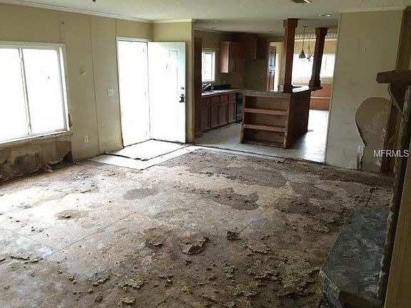 5th image of 18920 4th Ave