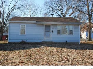 711 S 2nd St, Pacific, MO 63069