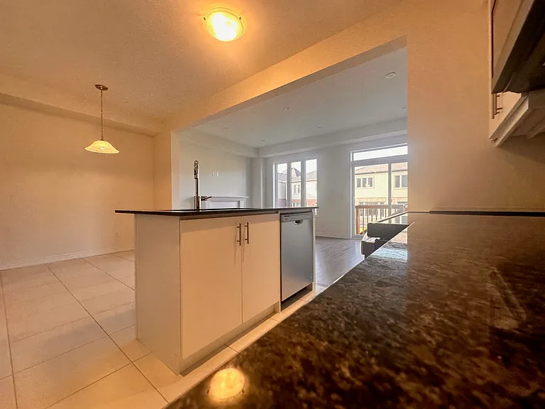 205 Broadacre Dr — Photo 6