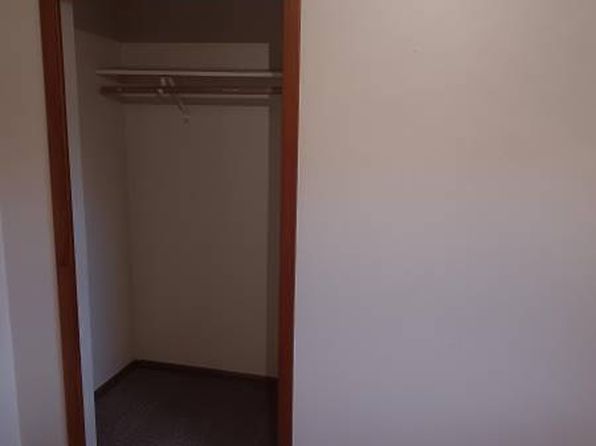 9032 Lexington Ave N, Circle Pines, MN 55014