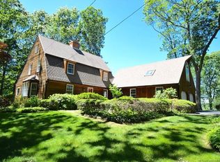 99 Fenwood Dr, Old Saybrook, CT 06475