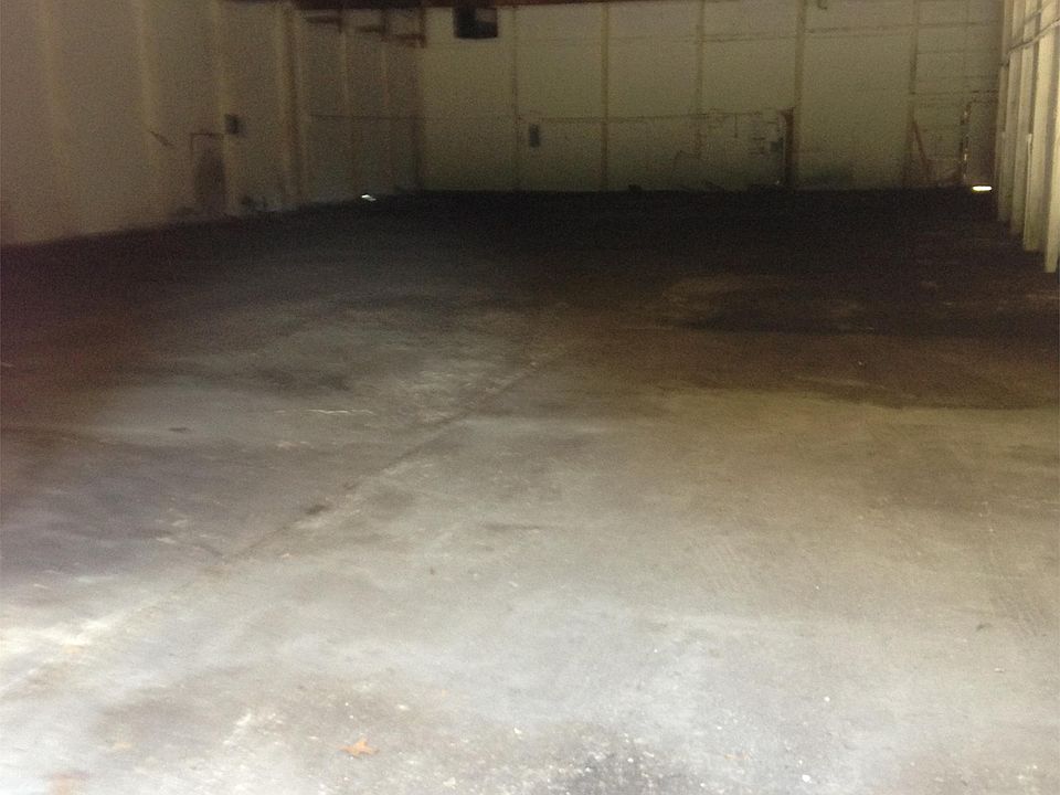 2nd image of 1018 Reder Rd