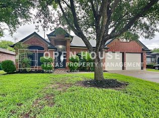 7323 Red River Dr, Richmond, TX 77469
