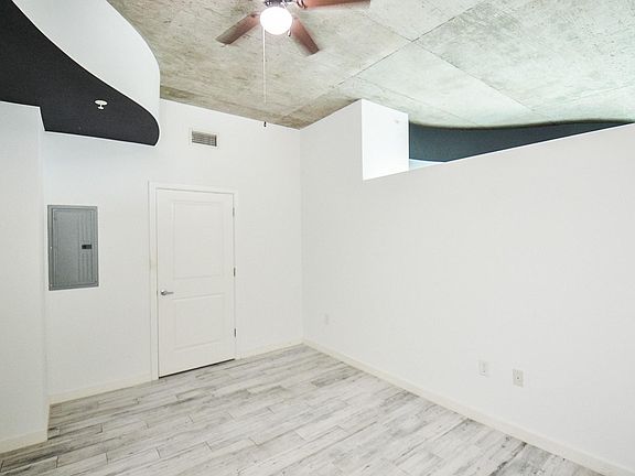 5th image of 5925 Almeda Rd Unit 11612