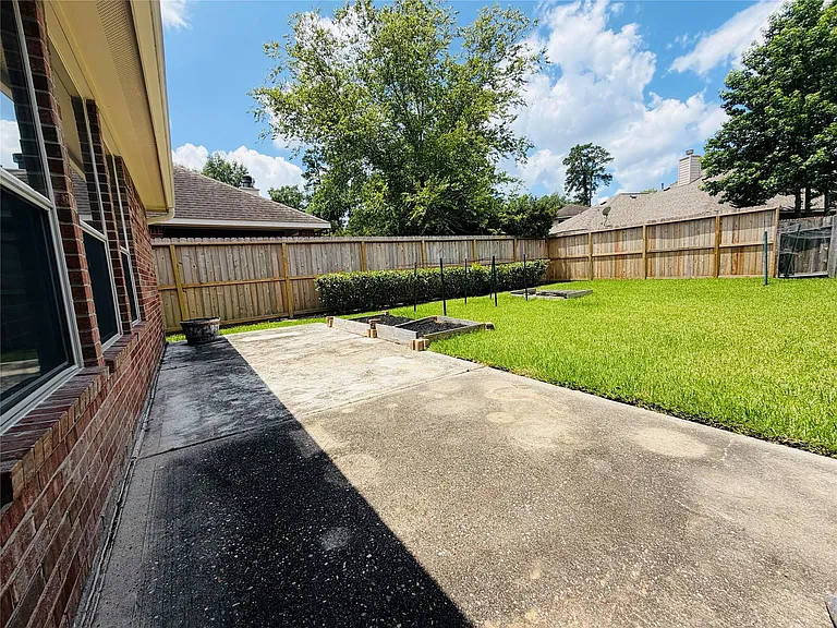 38 N Regan Mead Cir — Photo 25