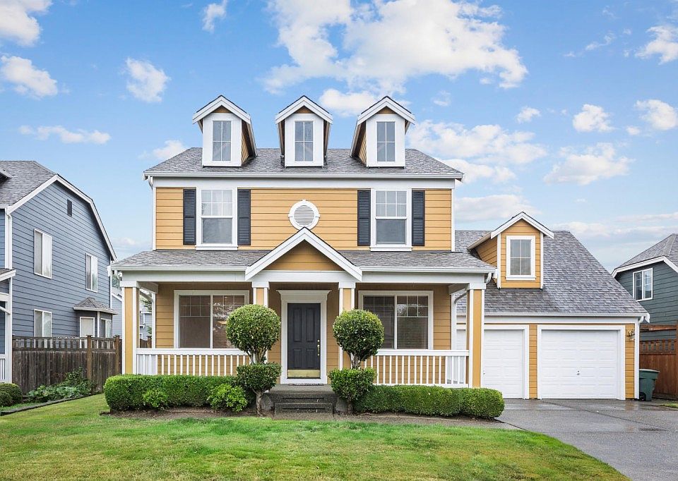 1st image of 3204 Maplewood Cir NE