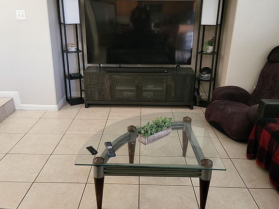 3rd image of 10006 Capistrello Ave