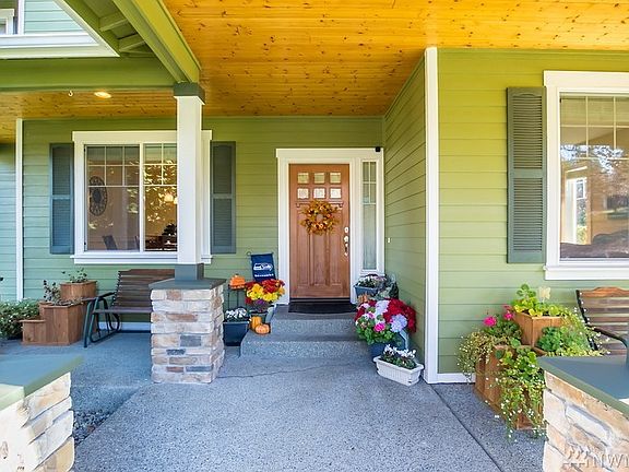 2nd image of 27017 158th Avenue Ct E