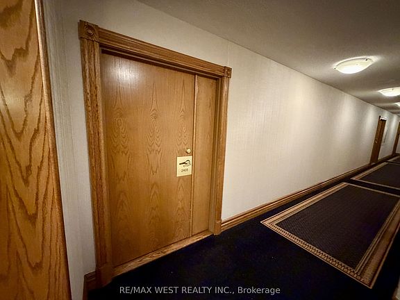 4th image of 100 Upper Madison Ave #2405