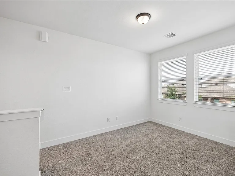 12946 Rio Mariano Ln — Photo 11