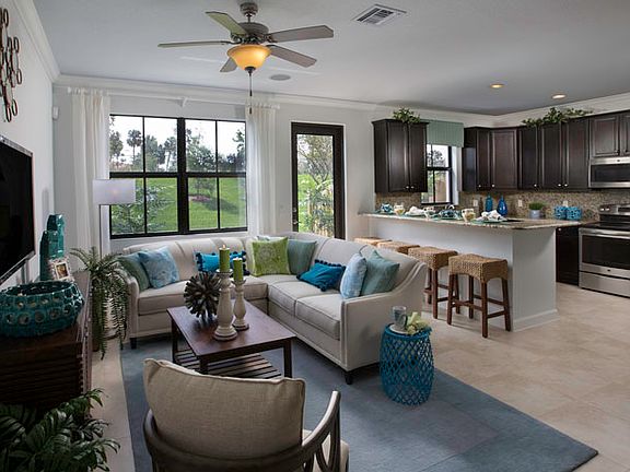4th image of 8440 Blue Cove Way