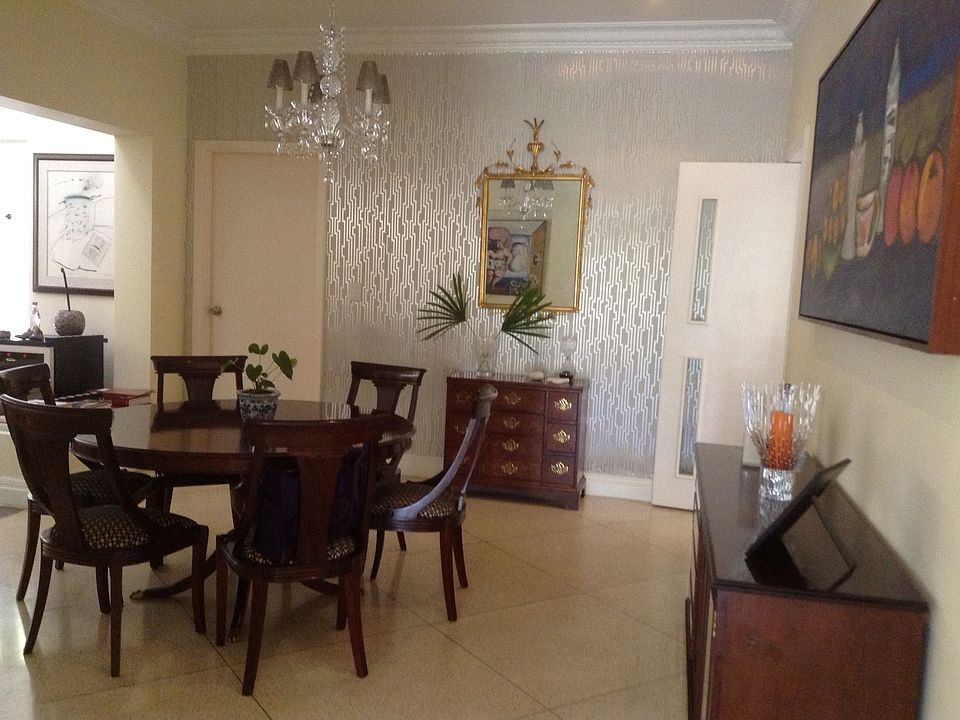 Formal Dinning Room