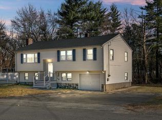 11 Barron Ave, Salem, NH 03079