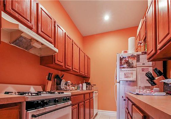 4th image of 45-02 Ditmars Blvd #306