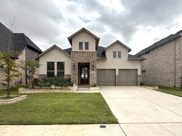 2513 Silver Leaf Dr, Northlake, TX