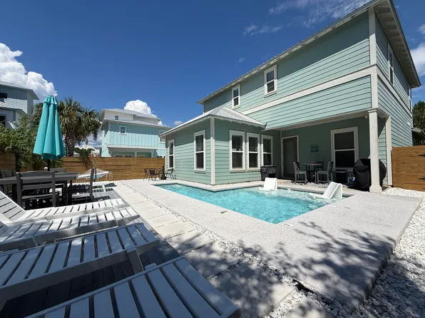 17 Lakeland Dr, Miramar Beach, FL 32550