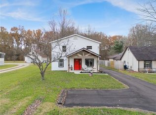 3793 Ranfield Rd, Kent, OH 44240