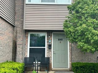 523 Villa Dr, Ypsilanti, MI 48198
