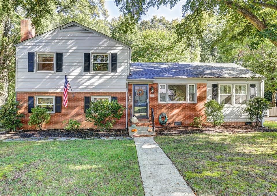 1st image of 9304 Minna Dr