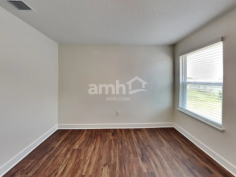 2114 Saffron Walden Dr — Photo 27