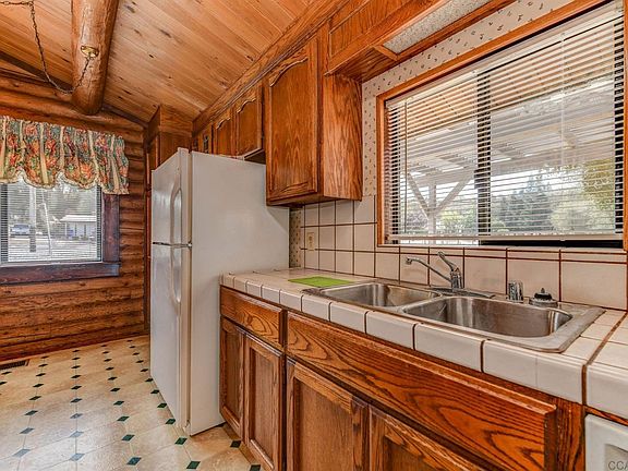 3rd image of 2134 Blake Ln #3470