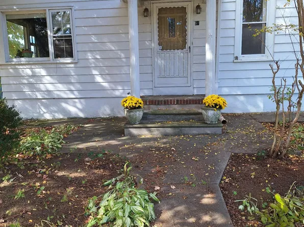 61 Broadway Road, Freehold, NJ 07728