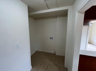 711 Washington St #B, Bakersfield, CA