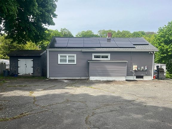 3rd image of 3 Phillips Ave