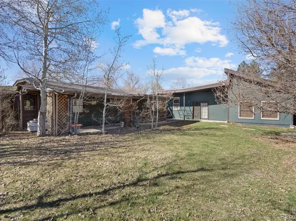 2560 Hoyt Street, Lakewood, CO 80215