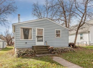1333 21st Ave SW, Cedar Rapids, IA 52404