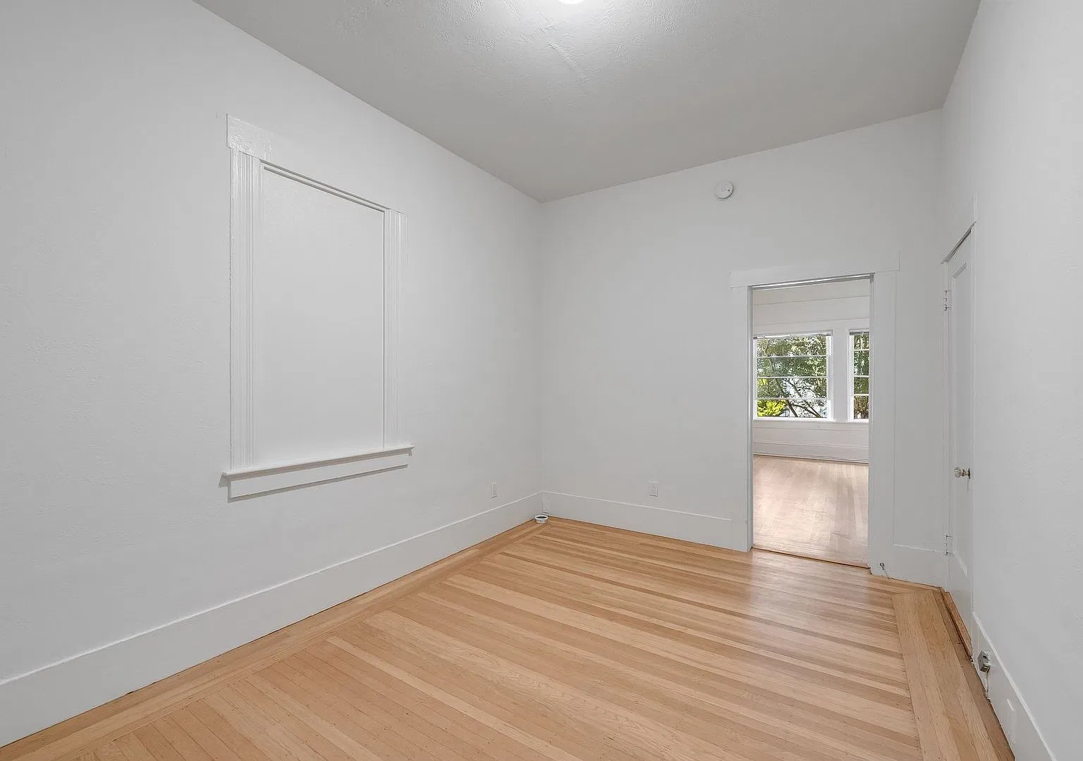 354 11th Avenue — Photo 3
