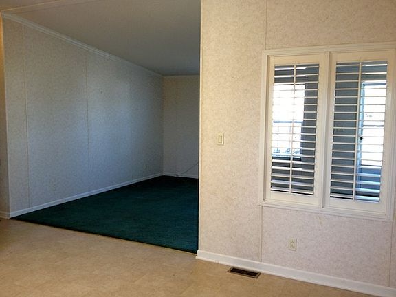 5th image of 5570 Garden Village Dr
