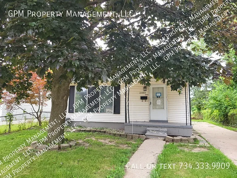 22084 Shakespeare Ave — Photo 1
