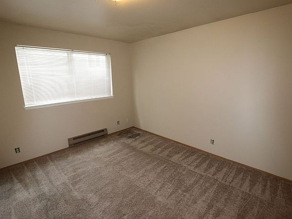 5th image of 2626 NW 58th St APT 301