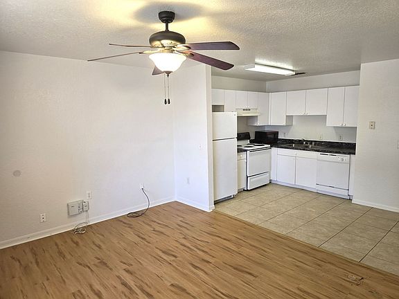 2nd image of 1712 W Palmetto Ave