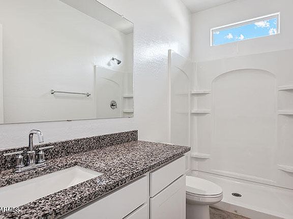 5th image of 1562 E FLETCHER Drive