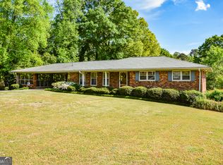 920 Chesterfield Dr, Marietta, GA
