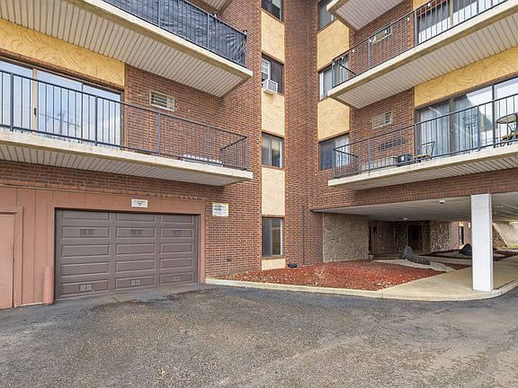 4th image of 9520 S Mayfield Ave #211N
