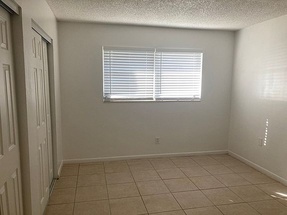 5th image of 5875 SW 41st St #D5