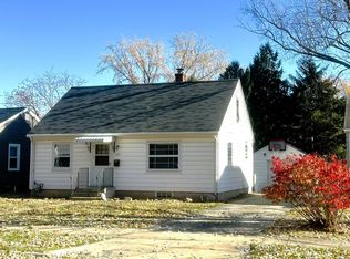 1707 12th Ave, Green Bay, WI 54304