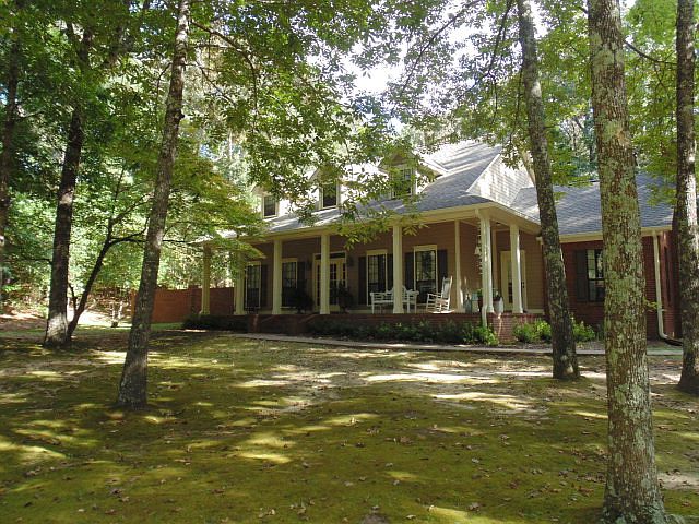1st image of 512 Woodland Hills Dr