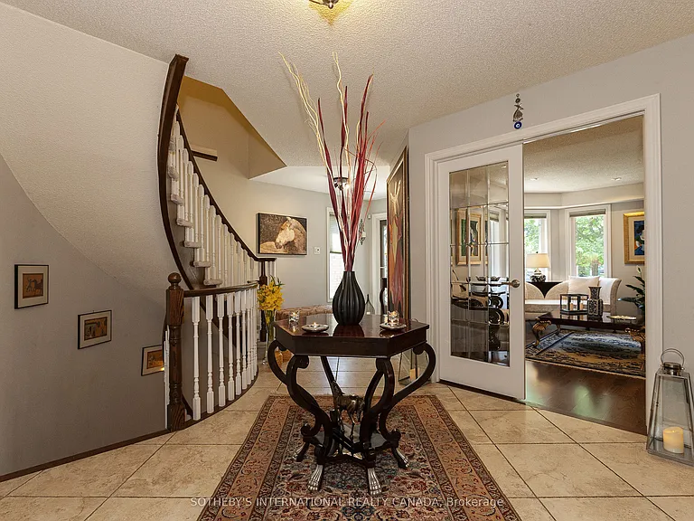 2074 Brays Ln — Photo 3