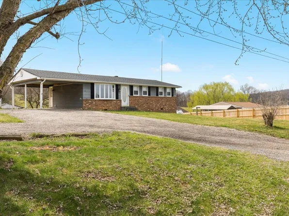 1257 Lacey Spring Rd, Rockingham, VA 22802