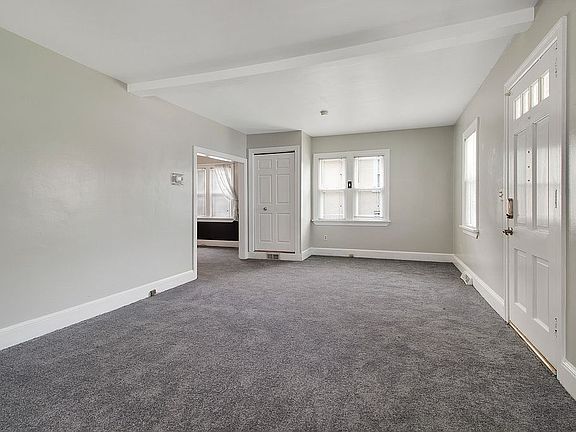 2nd image of 304 Elsmere Ave